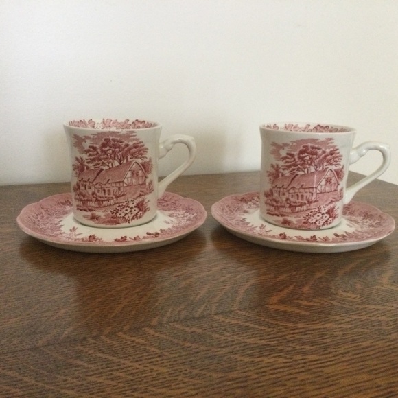 English Ironstone J & G Meakin Anne Hathaway’s Cottage Set Of 2 Cup & Sa… - Picture 5 of 9
